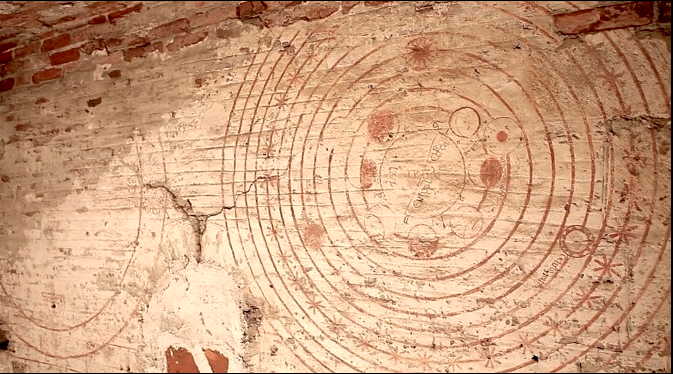 Deux cartes du ciel peintes dans la galerie supérieure de la basilique Saint-Sernin; Toulouse; XIIIe siècle ? Une symbolique (microcosme/ macrocosme)? L'autre plus scientifique.