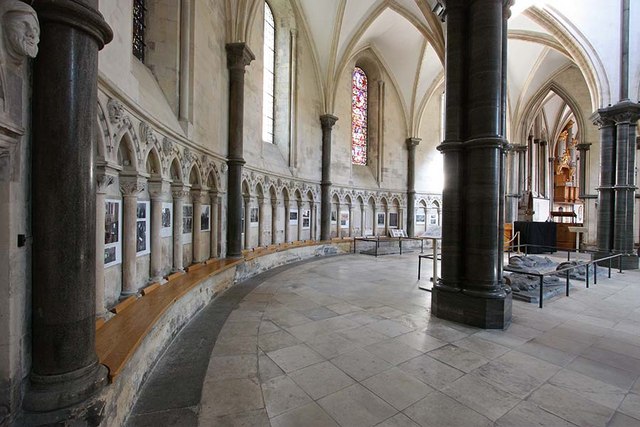 Salle du chapitre des Templiers; Londres; photo © Copyright John Salmon and licensed for reuse under this Creative Commons Licence